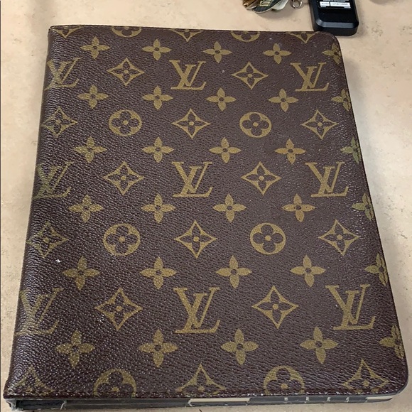 iPad case - Picture 1 of 3